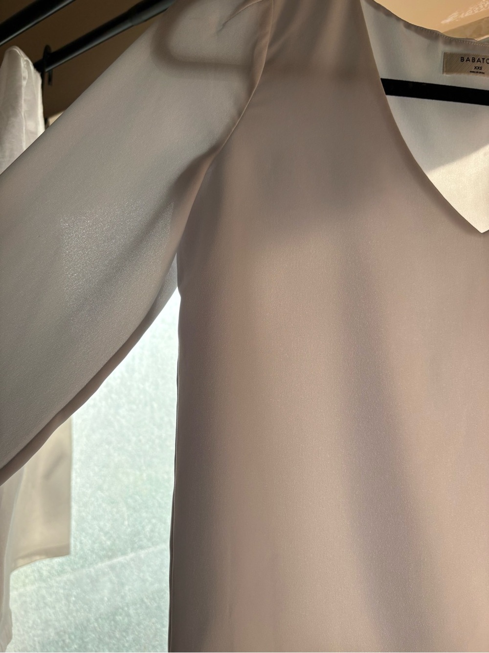 Babaton Murphy Blouse XXS Ice Blue V-Neck Aritzia Top - Picture 7 of 10